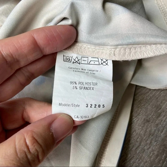 Cartise Cut Out Shoulder Tie Dye Sequins Stretchy Tunic - Picture 9 of 15